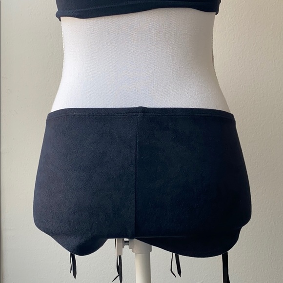 Cute Bottom - Picture 2 of 4